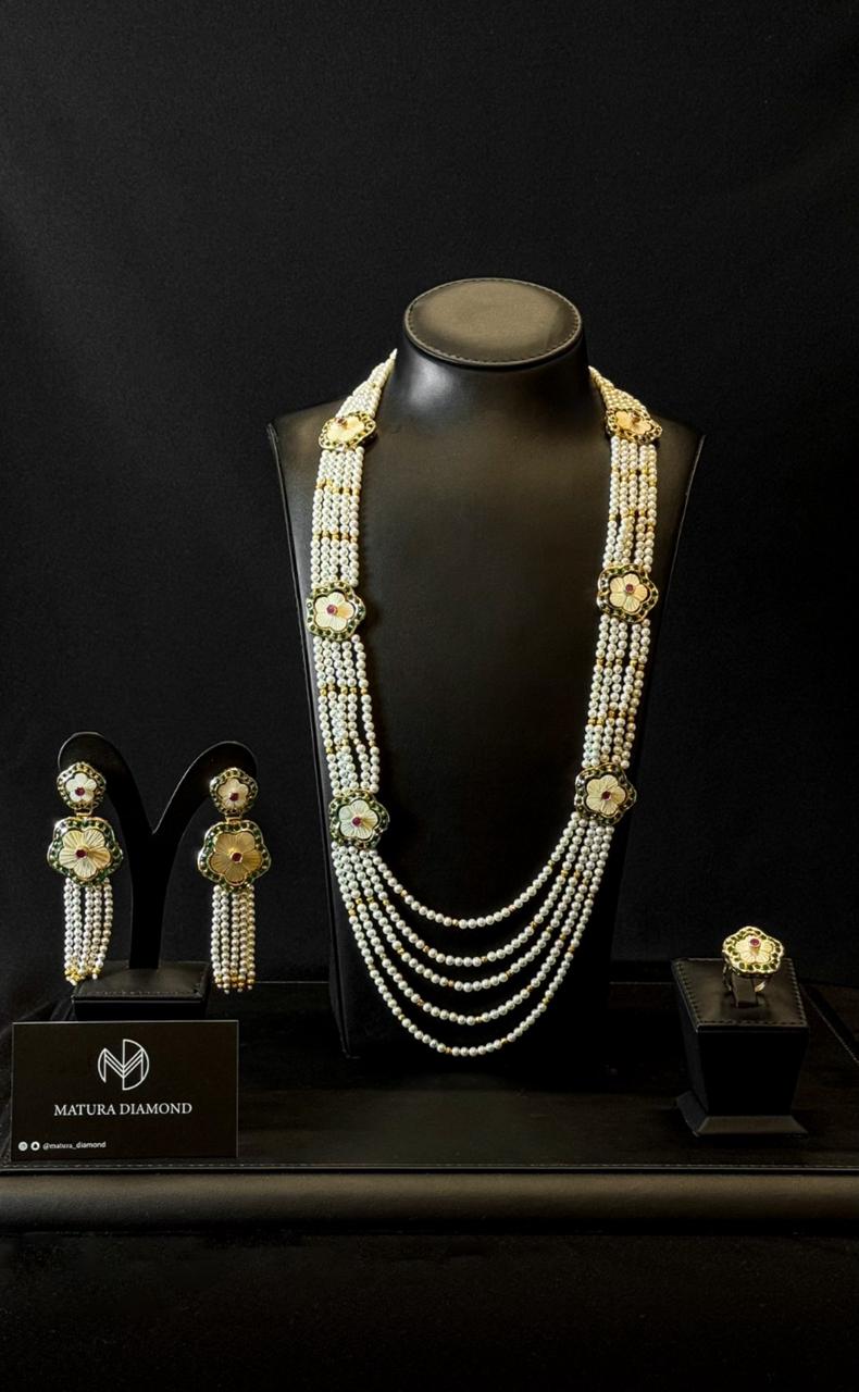 Pearls & Shells