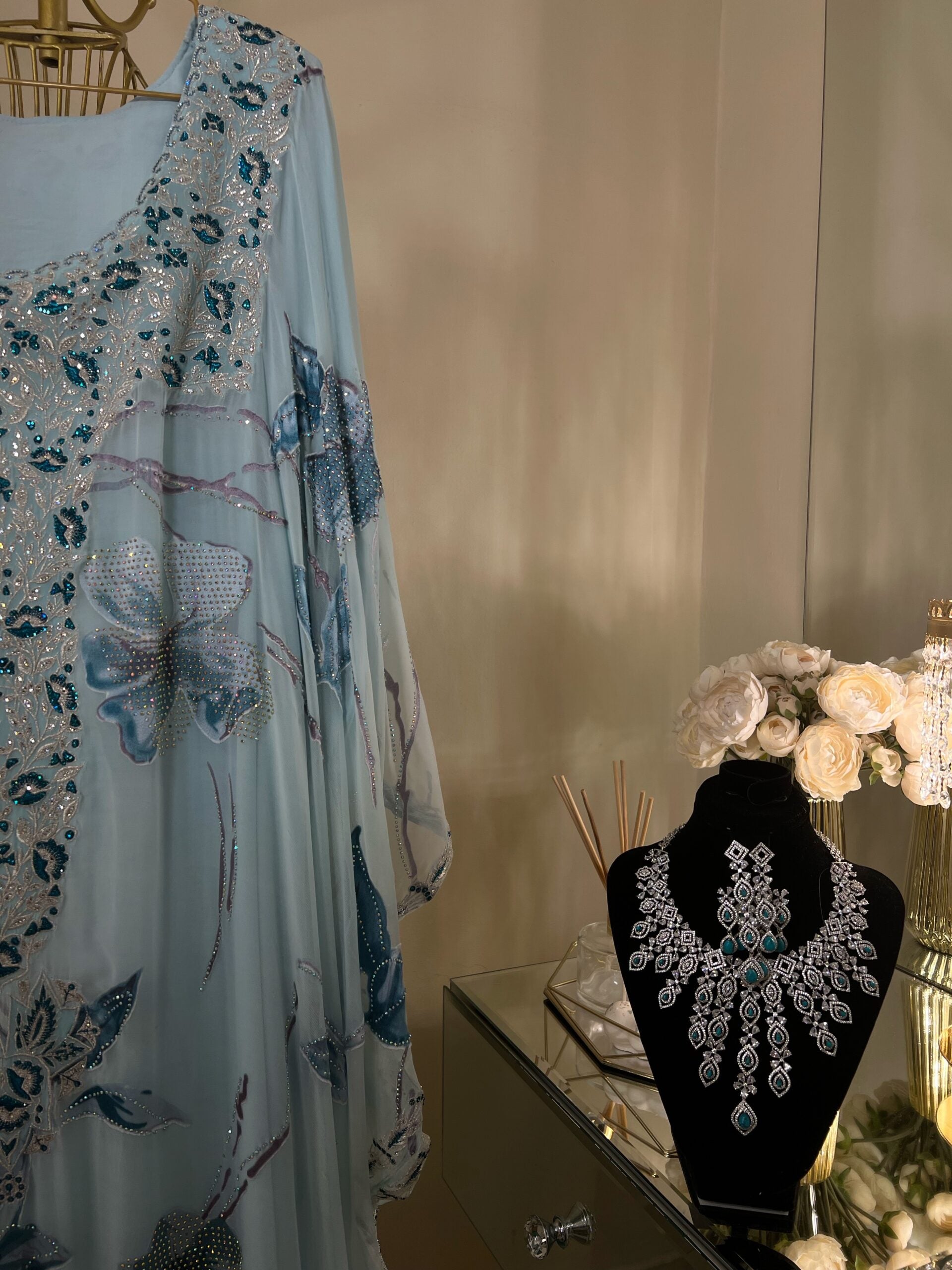 AMAL | TURQUOISE