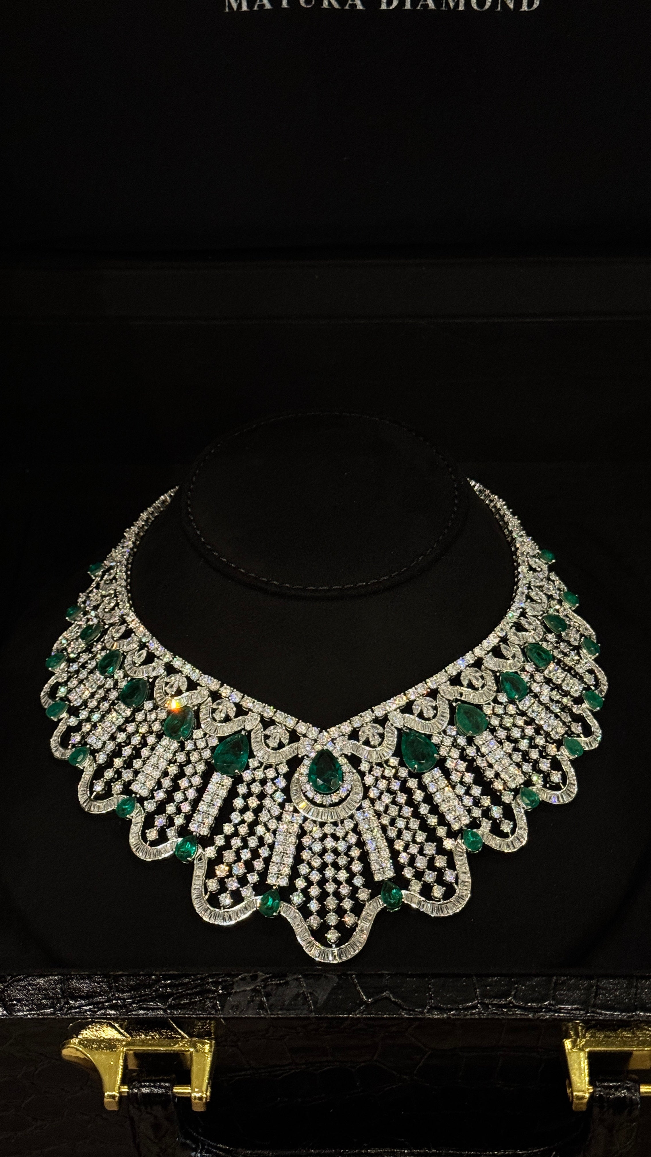 SHIAB ALASHKHAR | GREEN