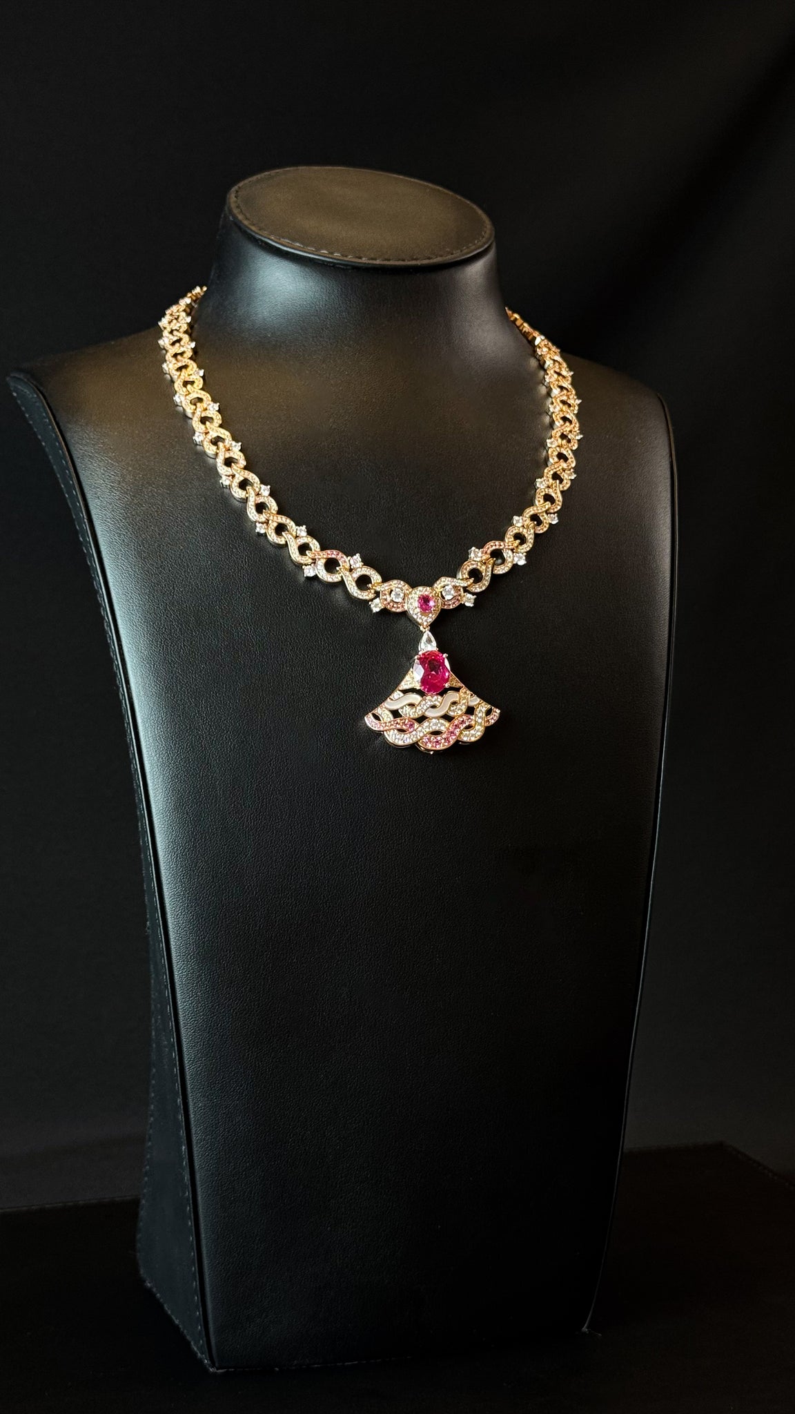 XXXX | PINK & RED & GOLDEN