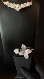 CHOKER NONI | WHITE