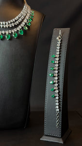 ALMURGBAT | GREEN