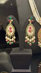 NO.034 | PEARLS & GOLDEN