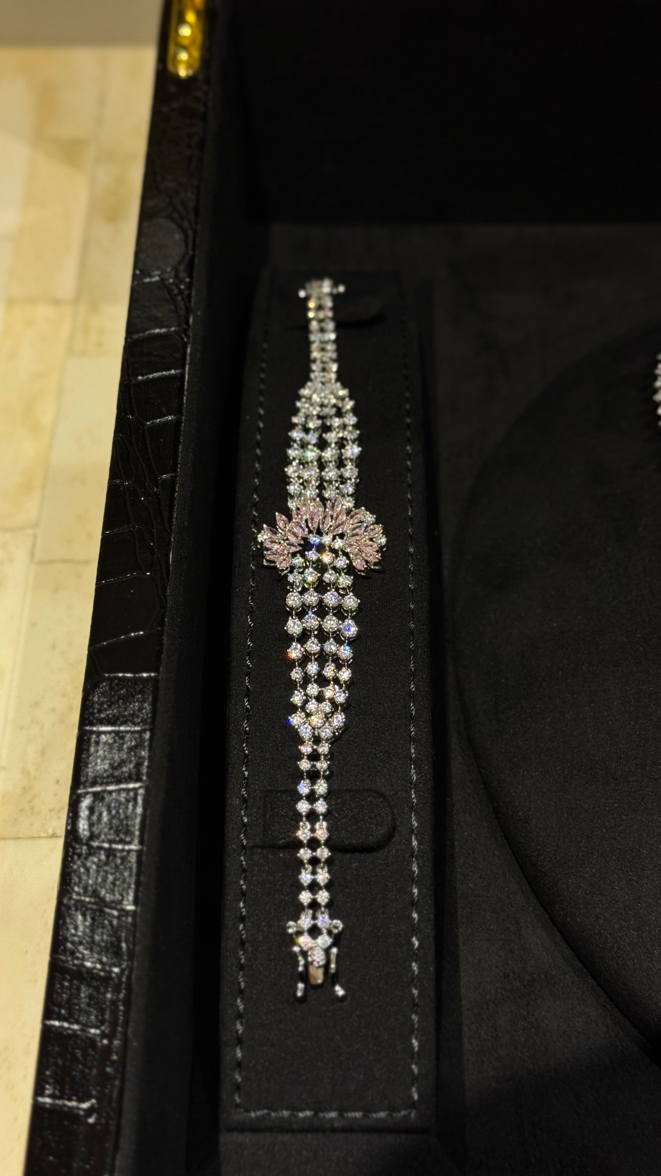RIQA | PINK