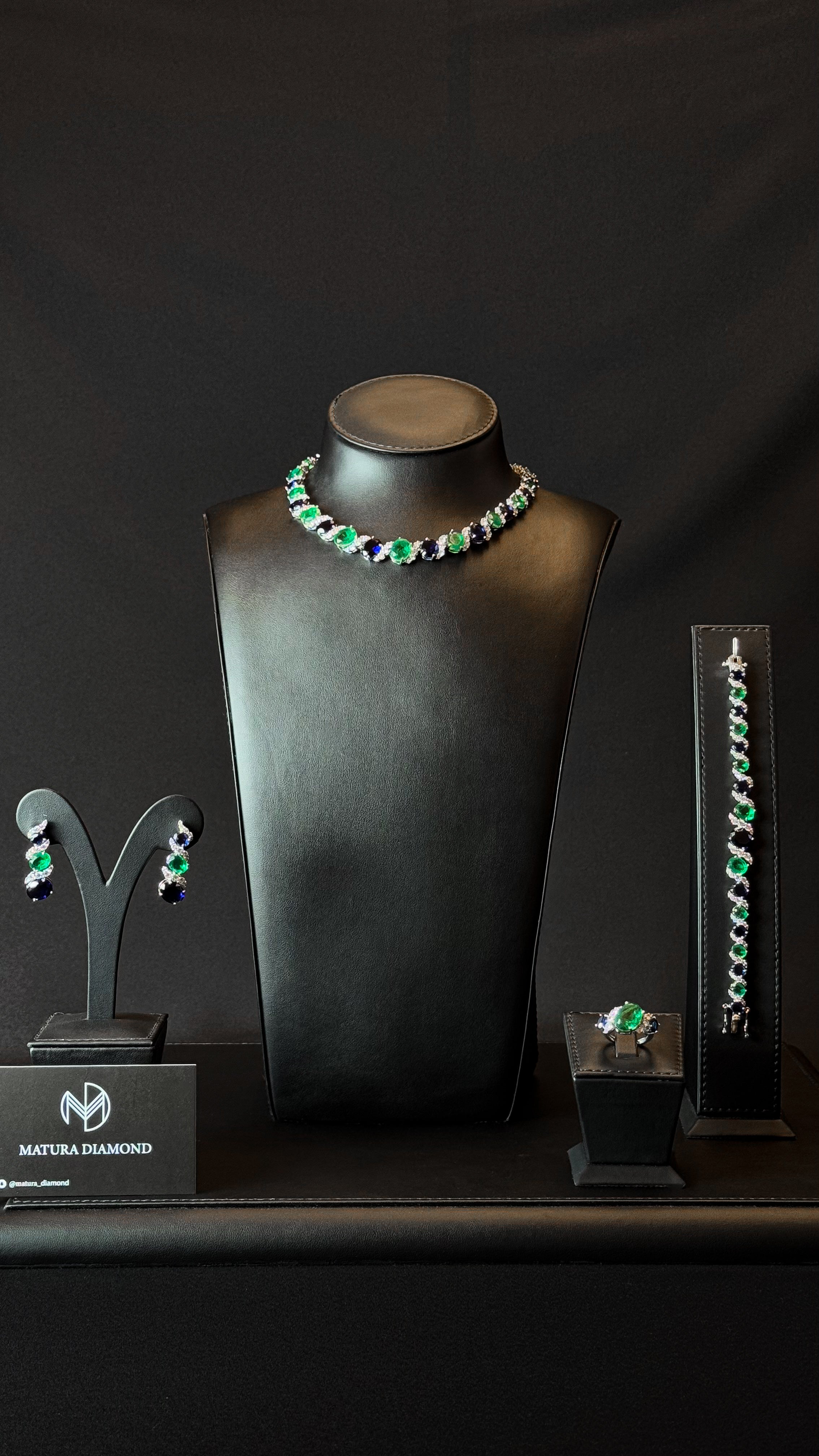 ALQOUZ | BLUE & GREEN
