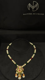 039 | SILVER & PEARLS