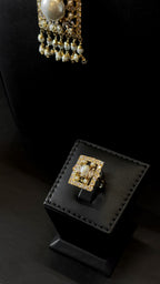 NO.89 | PEARLS & GOLDEN
