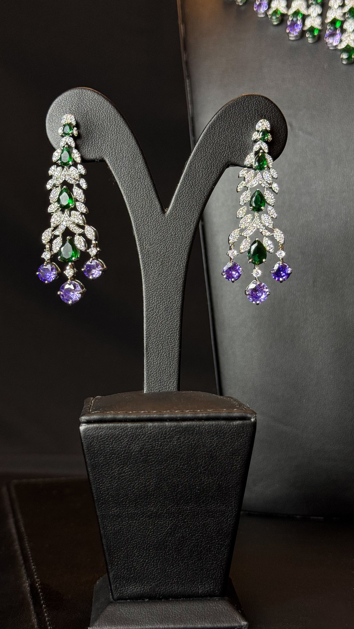 ALMARR | GREEN & PURPLE
