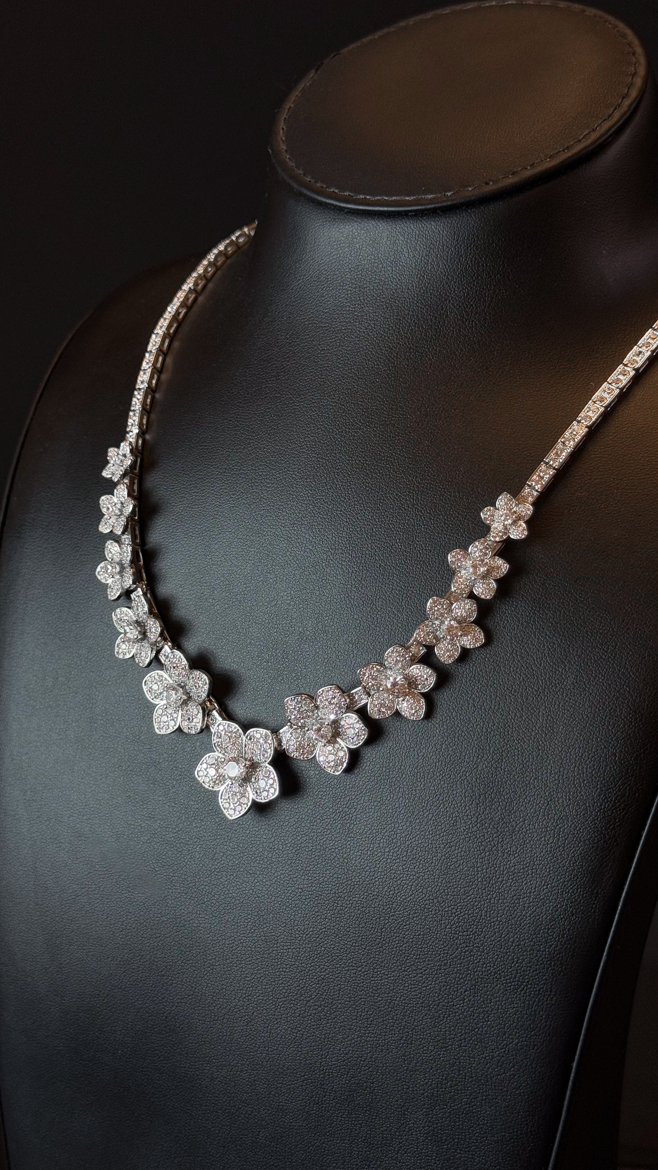 FLOWERS | WHITE