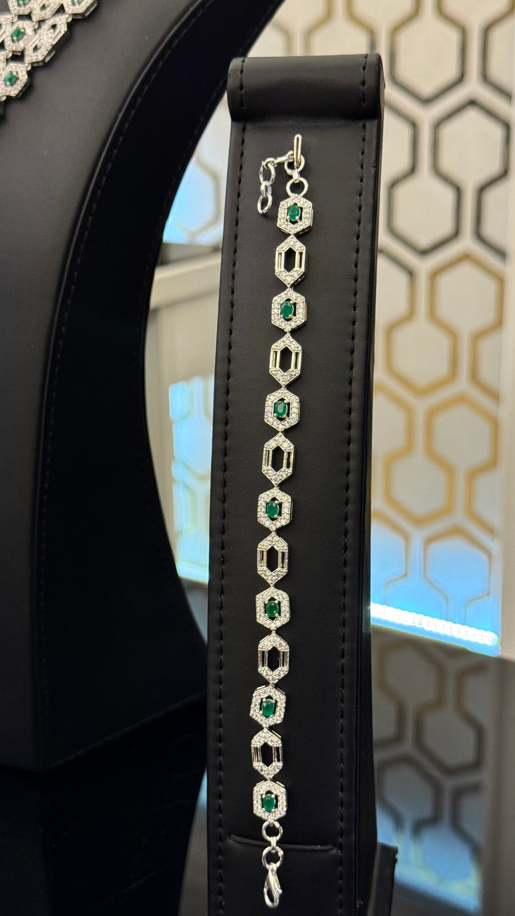 ALRAMTHA | LINES & GREEN