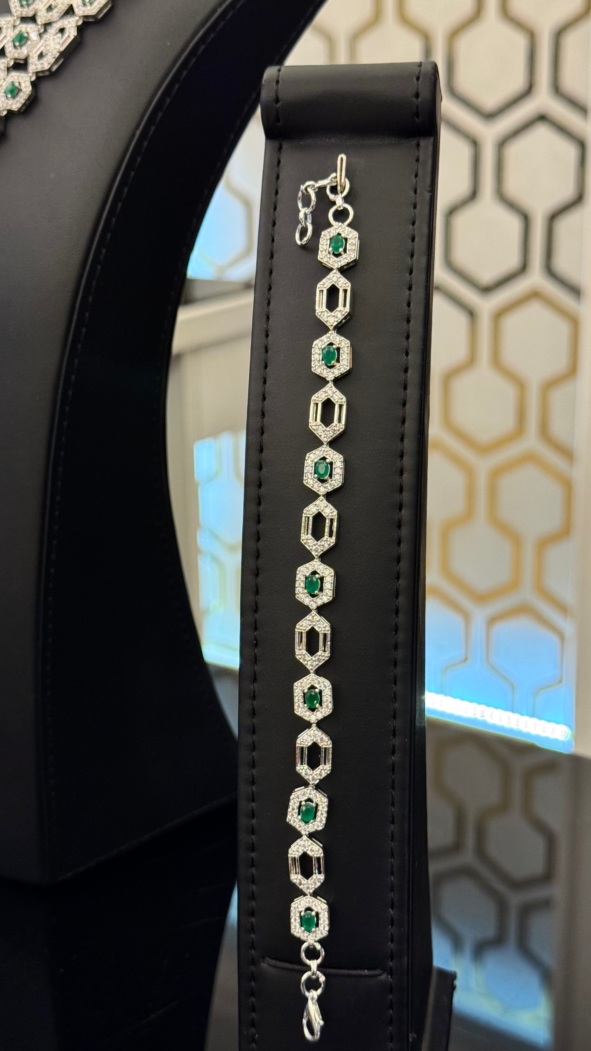 ALRAMTHA | LINES & GREEN