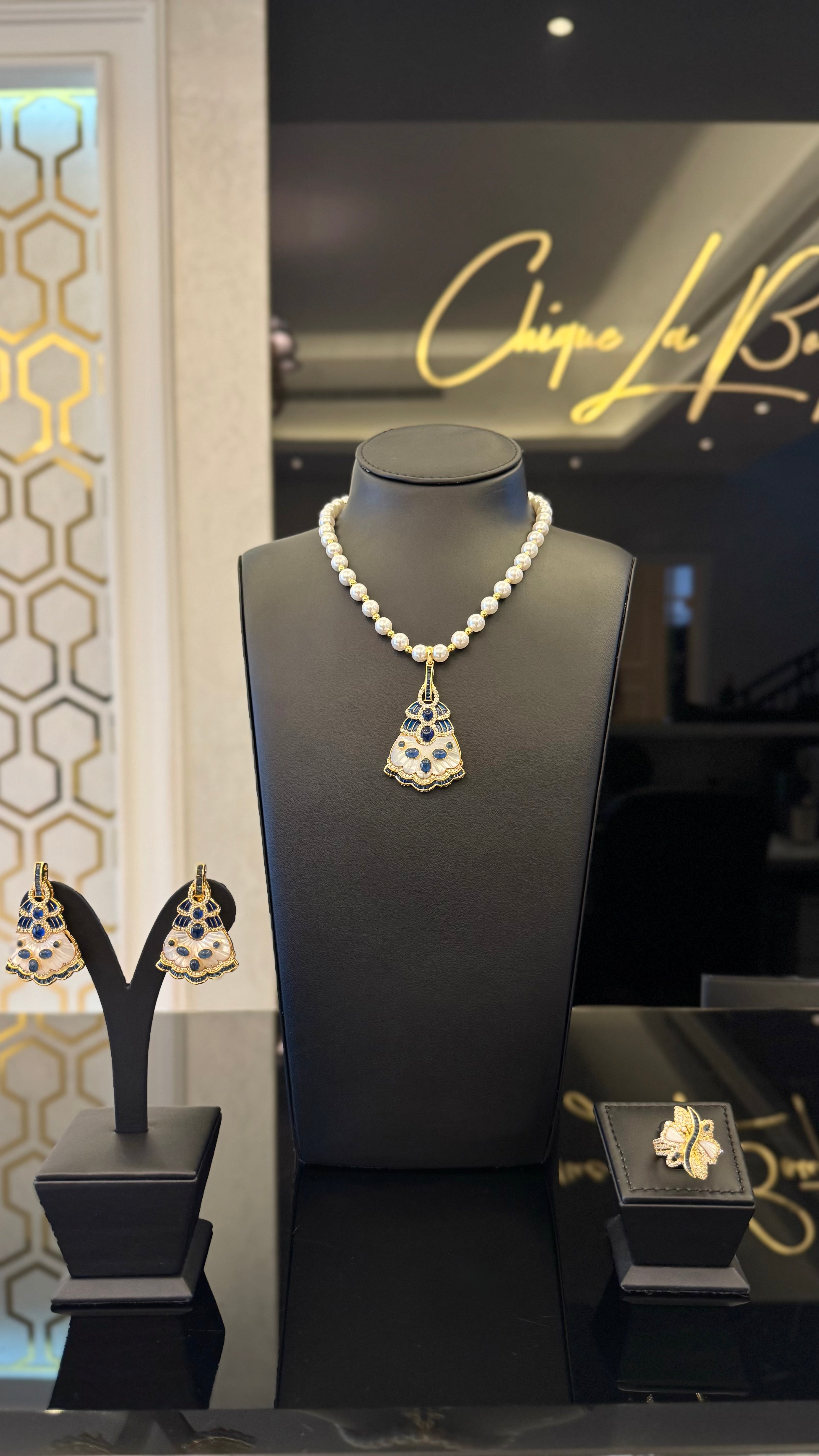 HESSA | VINTAGE BLUE