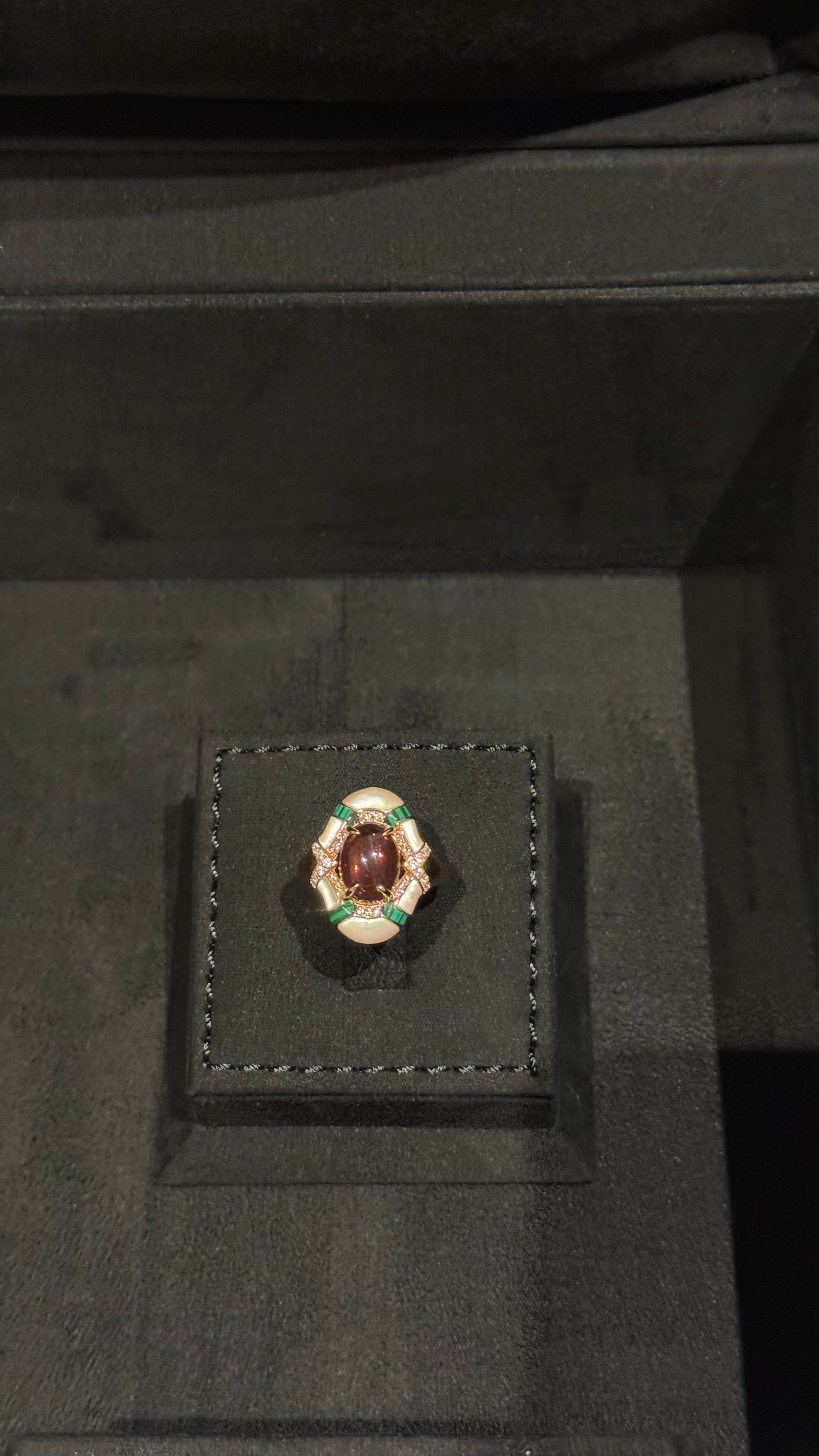 MILEHAH | RED & WHITE & GREEN