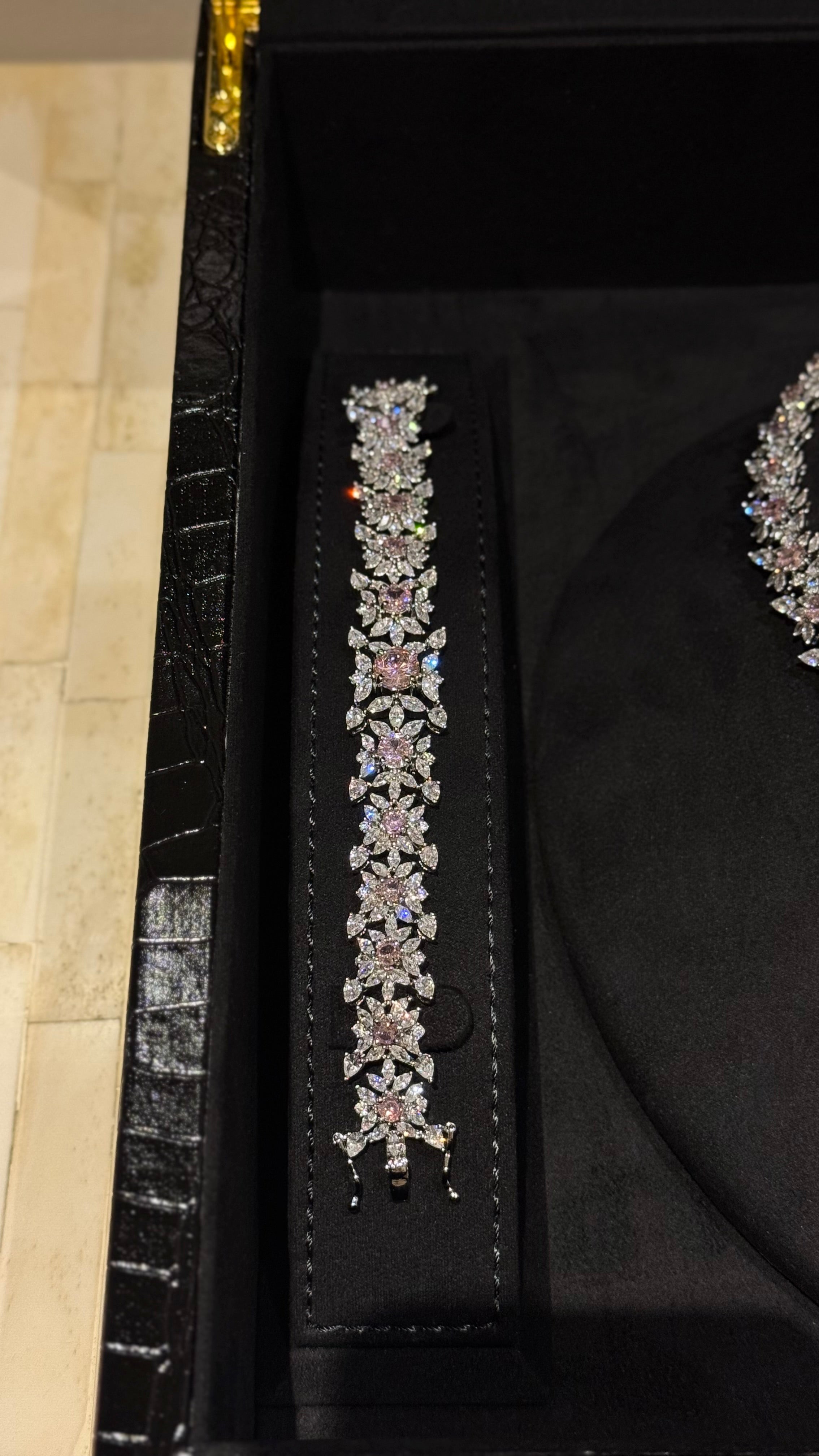 CHOKER WRD | PINK