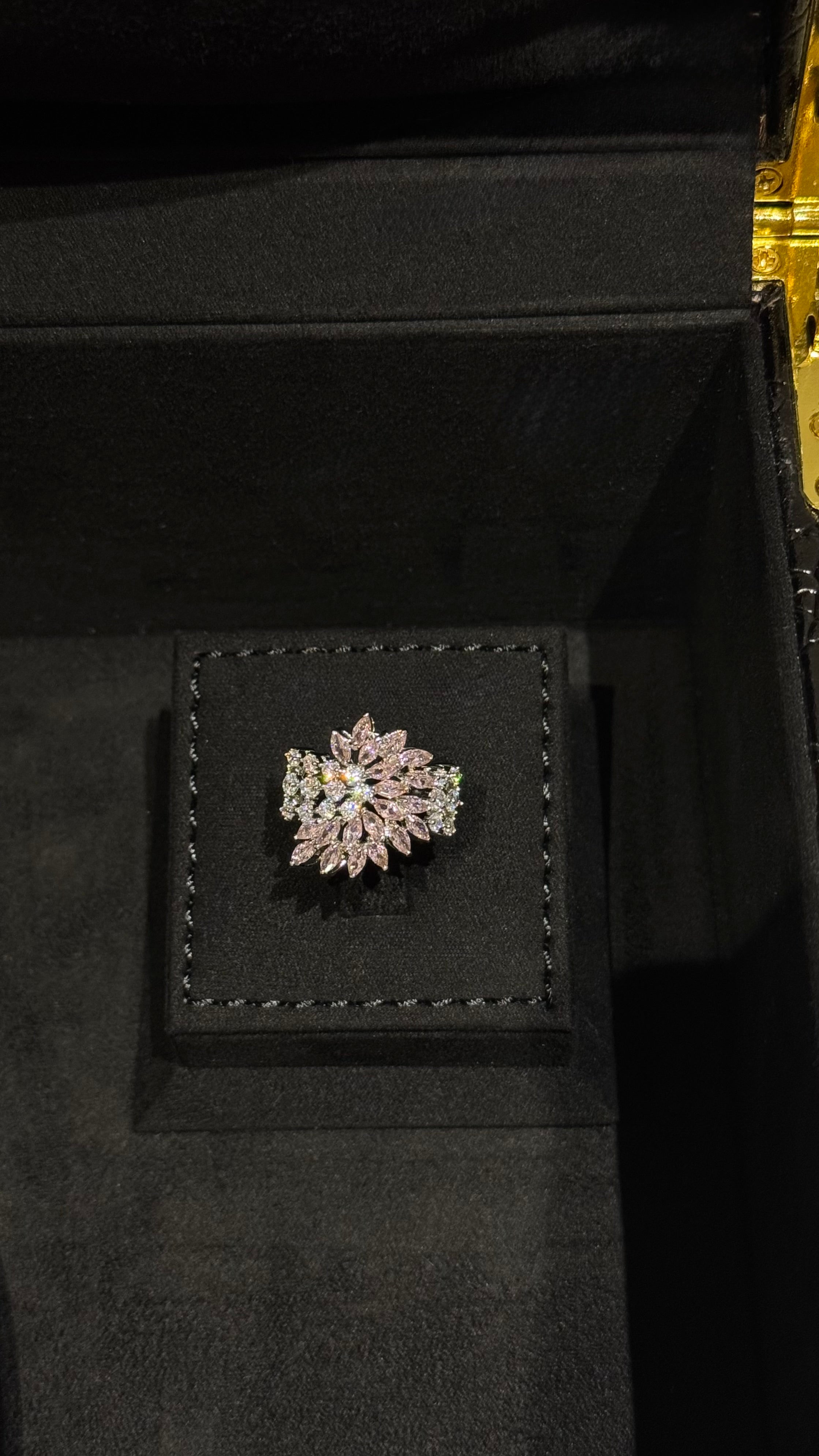 RIQA | PINK