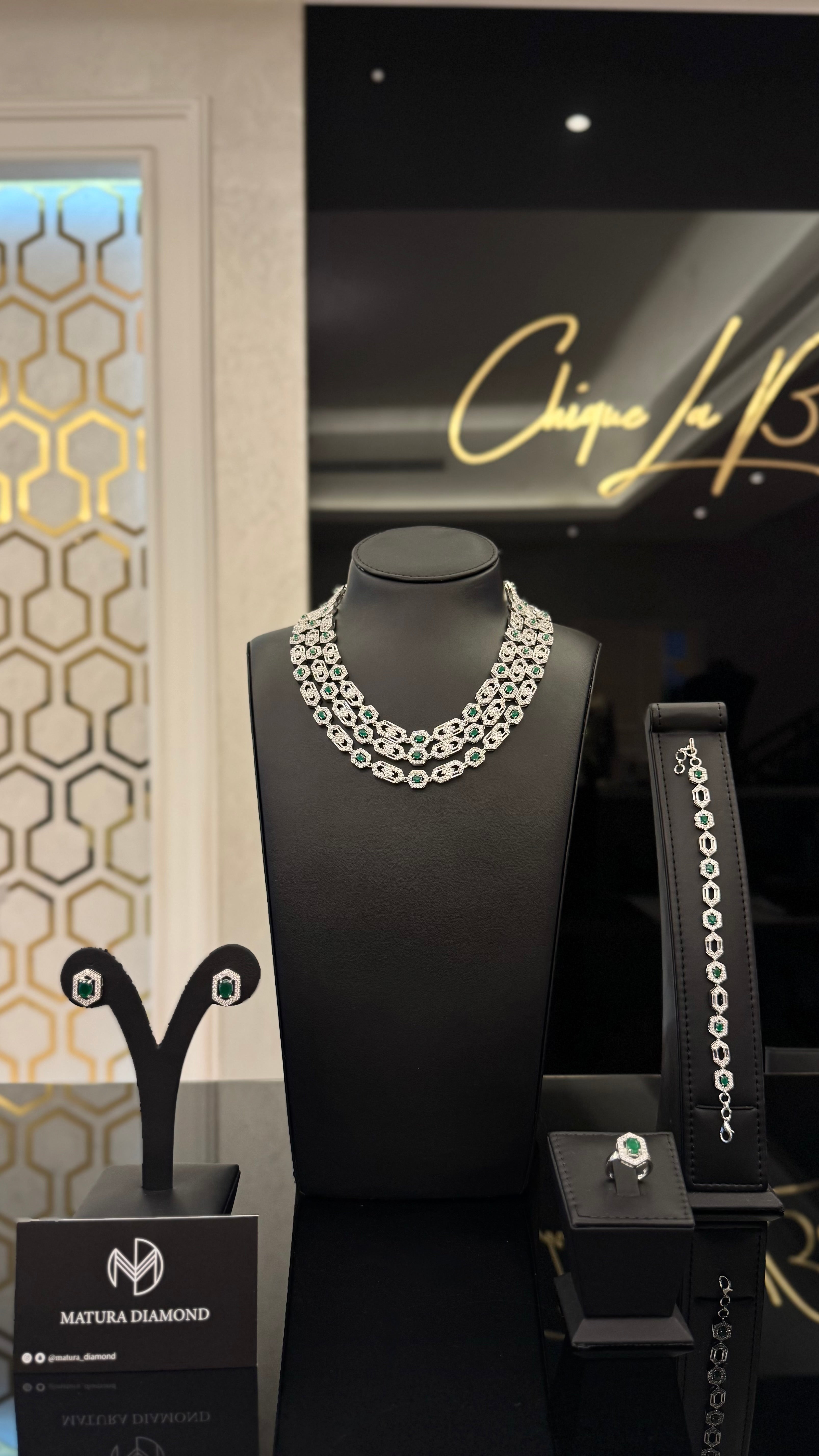 ALRAMTHA | LINES & GREEN