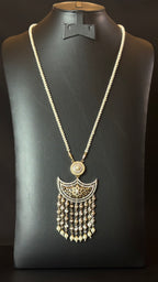 NO.028 | PEARLS & GOLDEN
