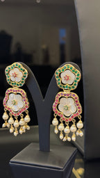 NO.032 | RED & GREEN