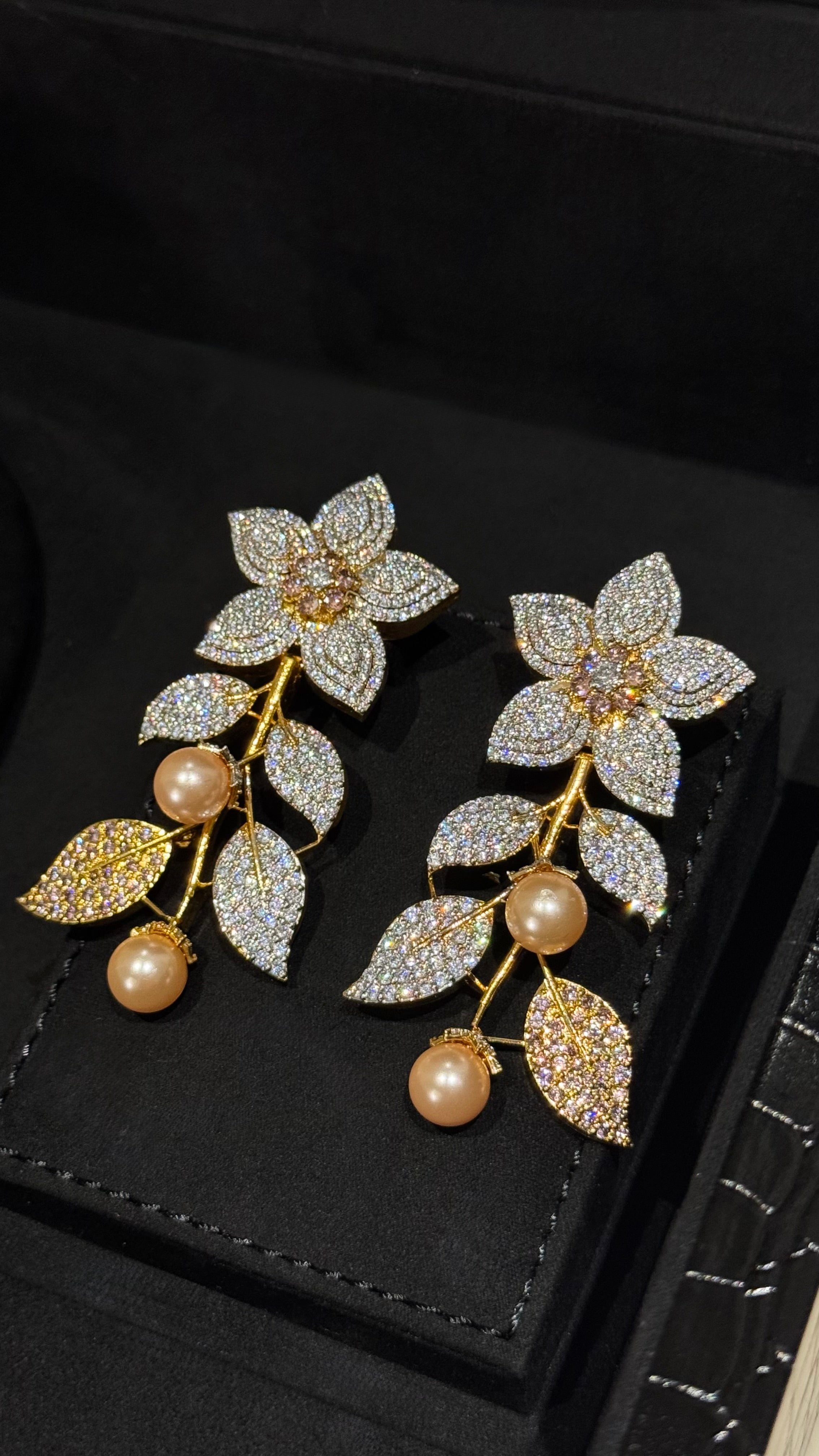 036 | FLOWER & SILVER & GOLDEN