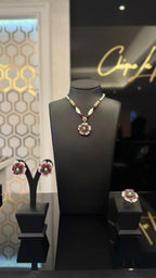 009 | FLOWER WITH RING