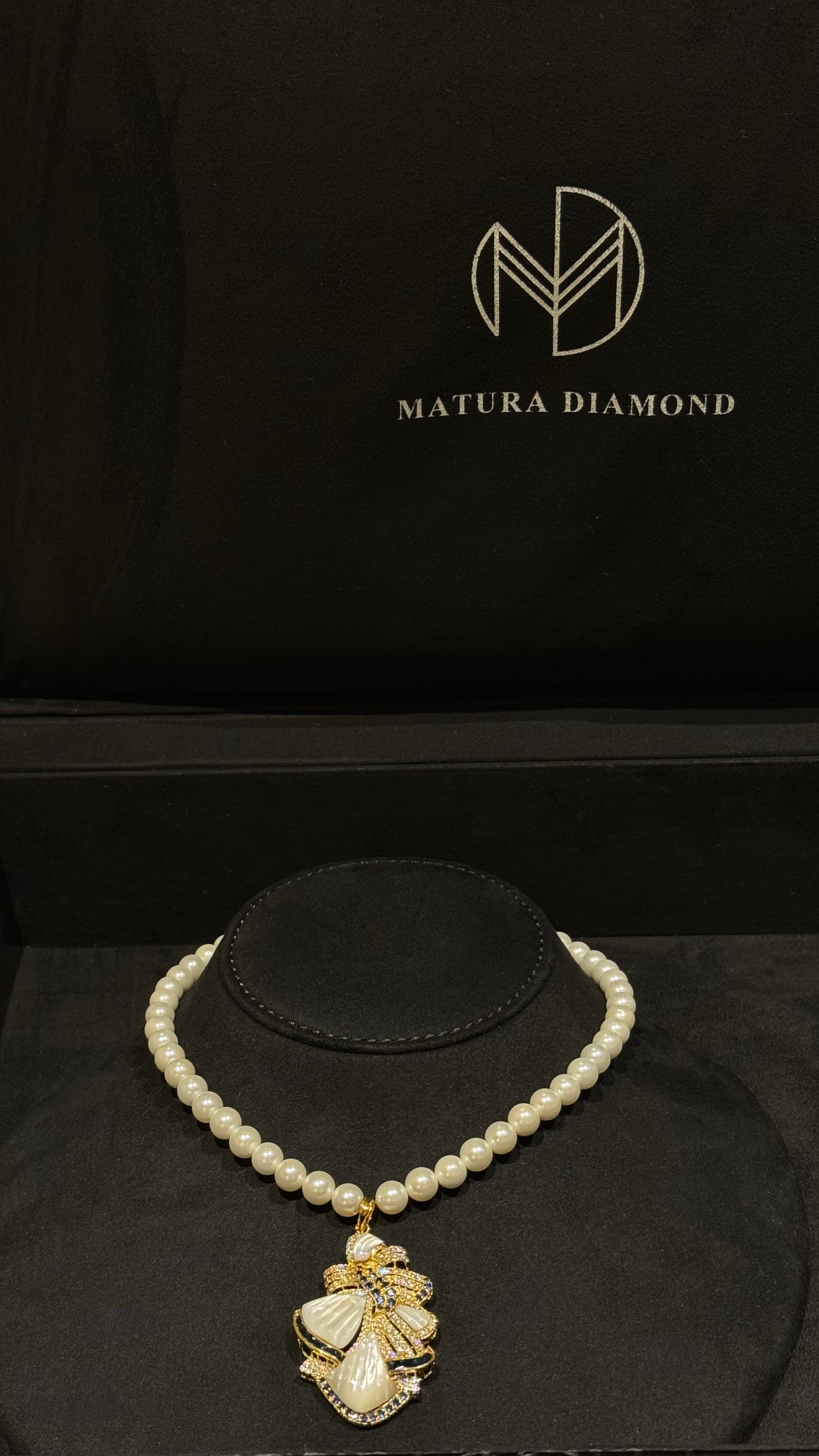 VINTAGE NO.2 | BLUE & SILVER & PEARLS