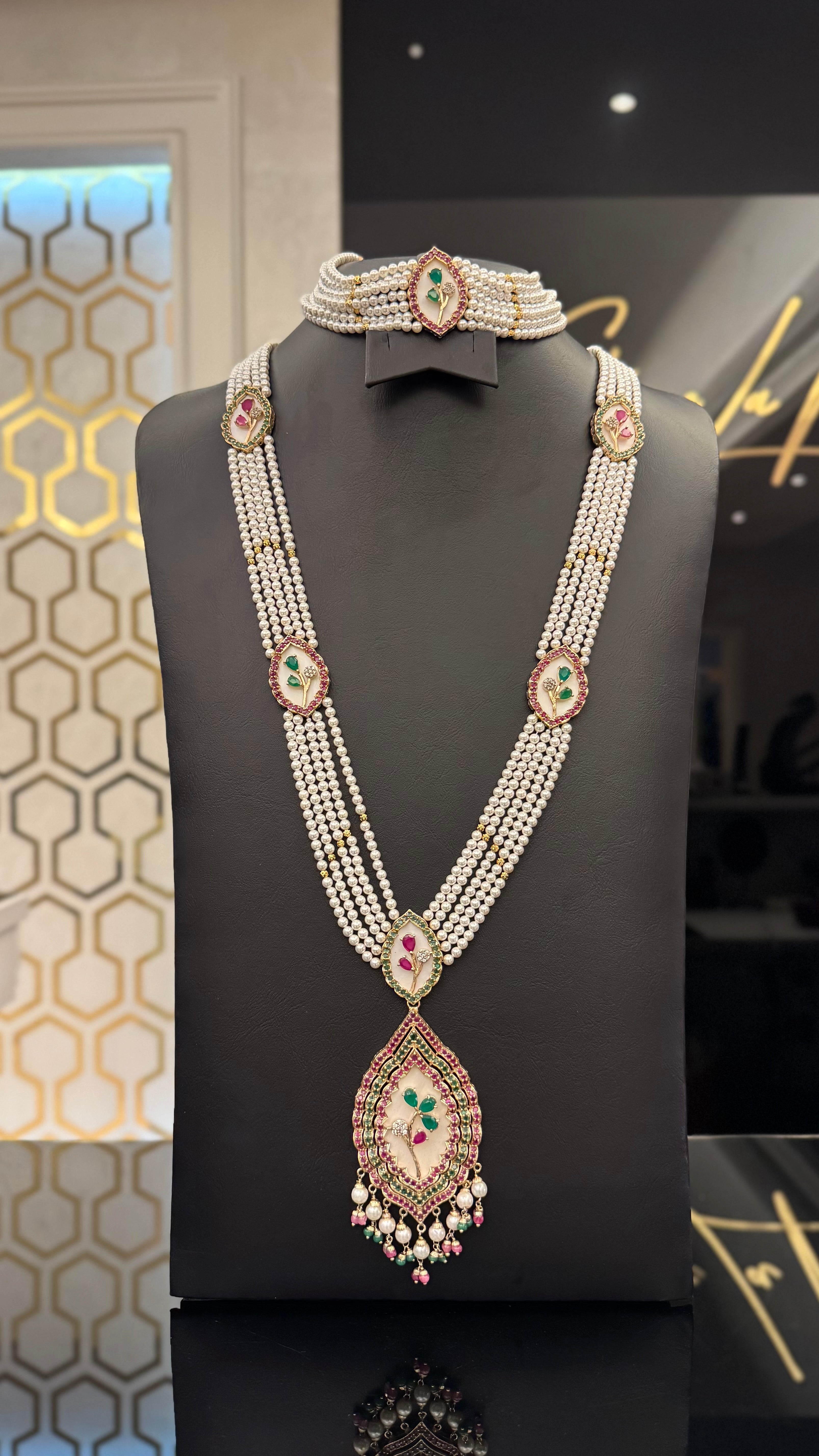 NO.034 | PEARLS & GOLDEN