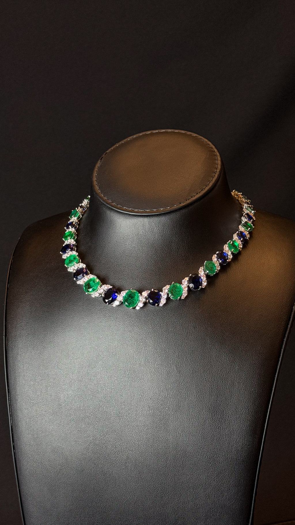 ALQOUZ | BLUE & GREEN