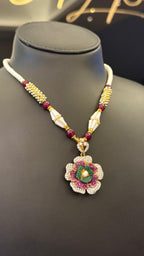 009 | FLOWER WITH RING