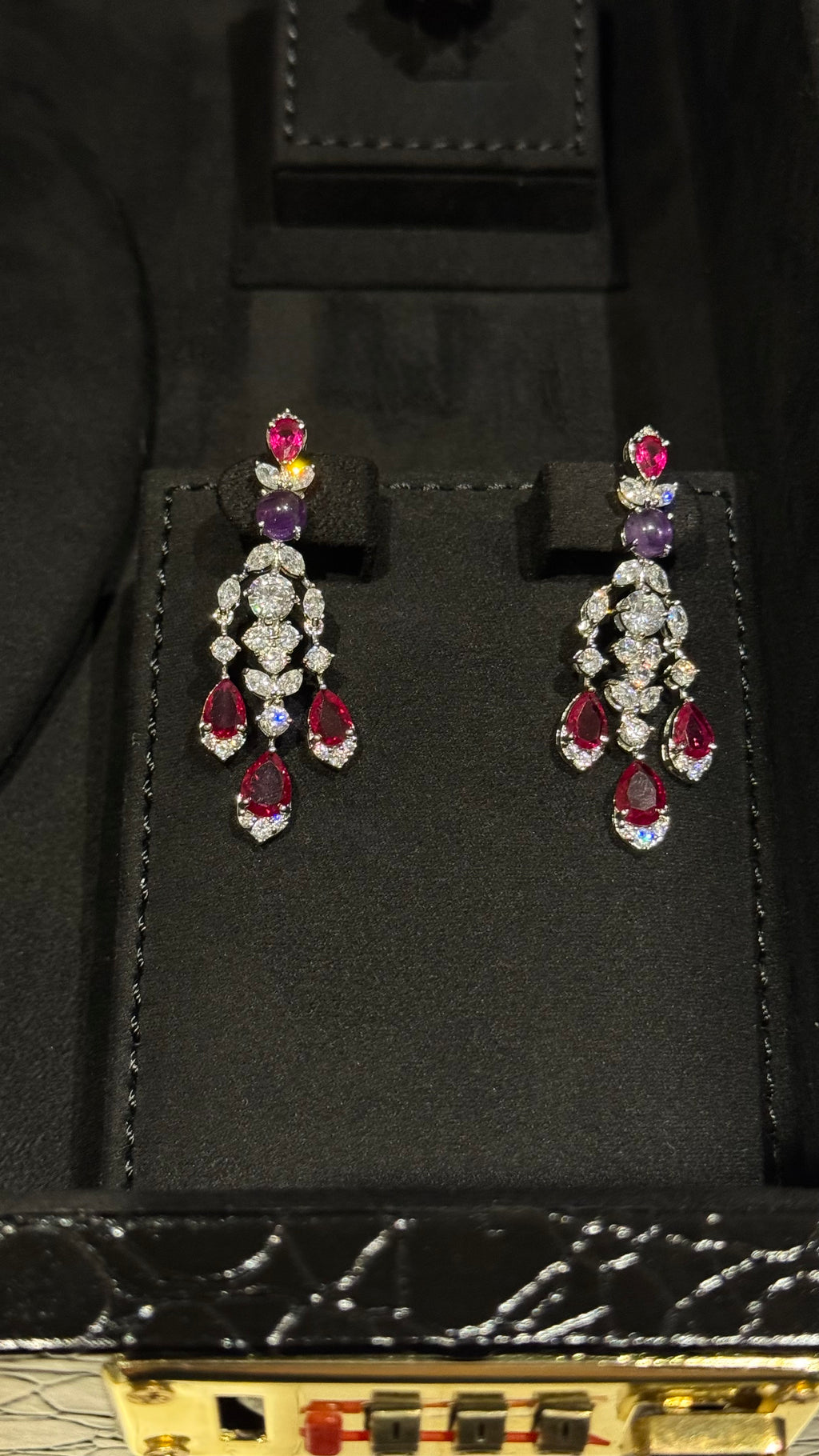 ALJURF | PURPLE & RED