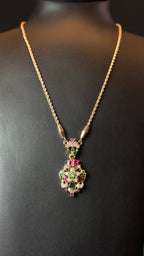 NO.015 | RED & GOLDEN