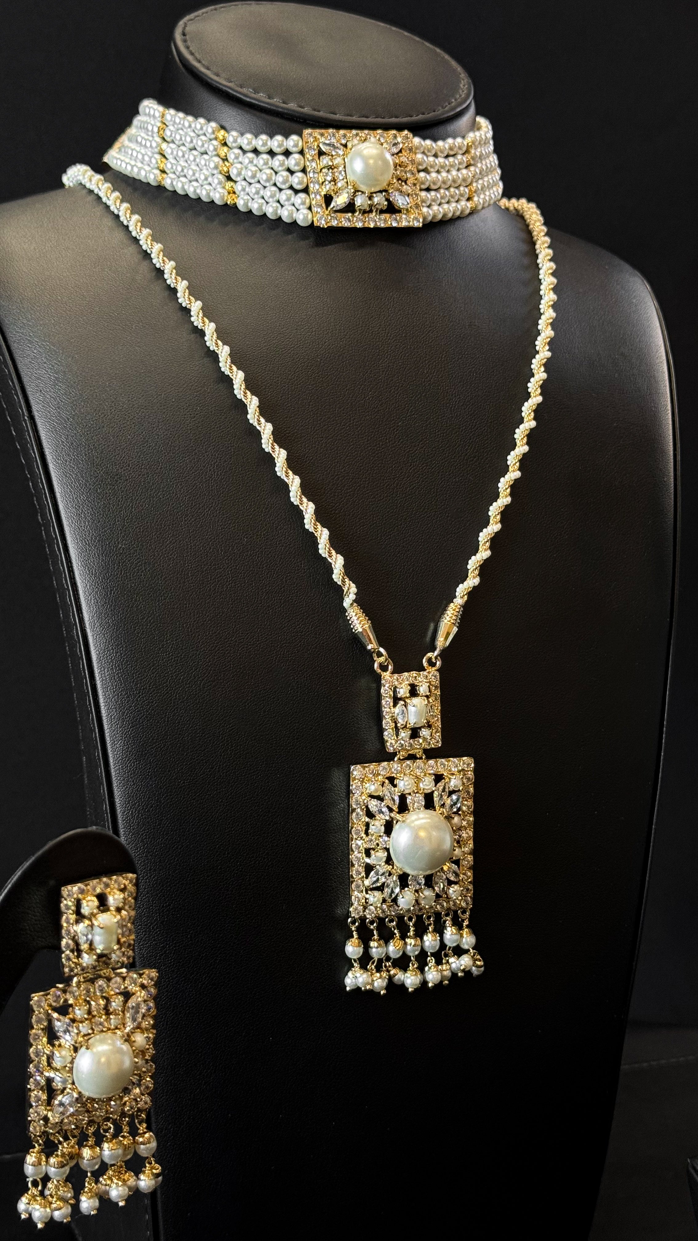 NO.89 | PEARLS & GOLDEN