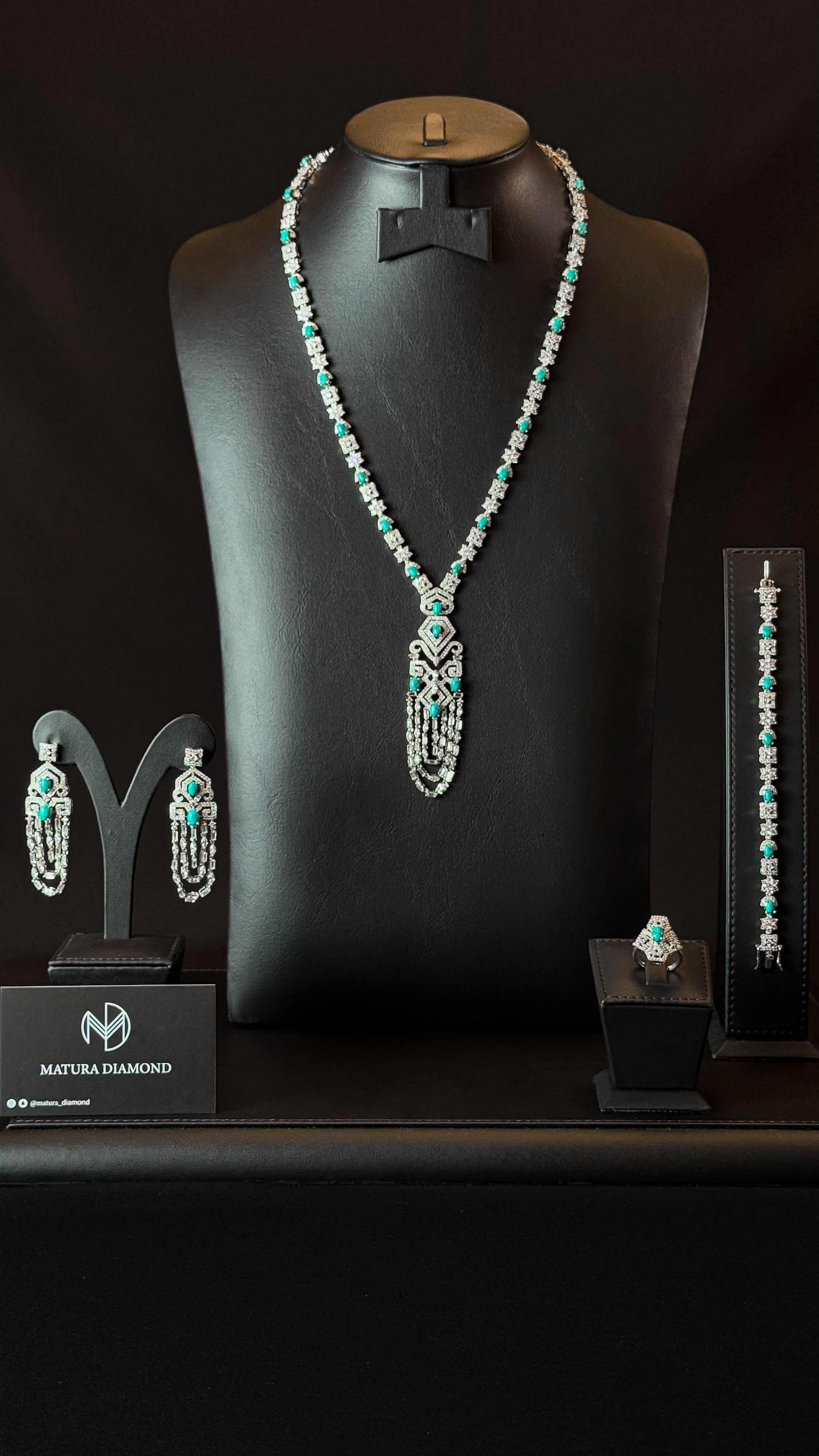 TAWAM | TURQUOISE