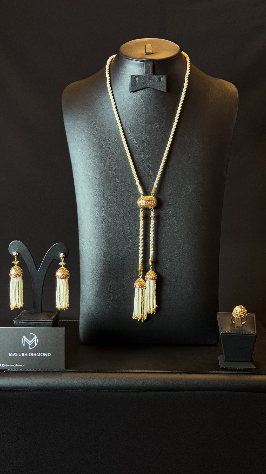 NO.05 | PEARLS & GOLDEN