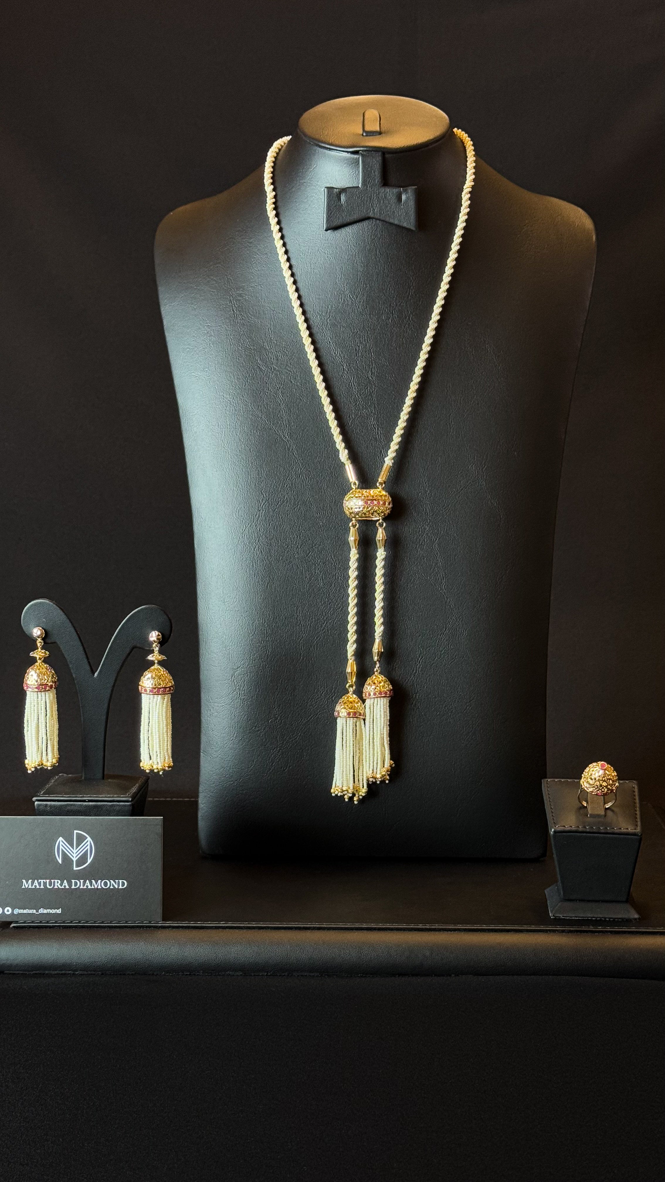 NO.05 | PEARLS & GOLDEN