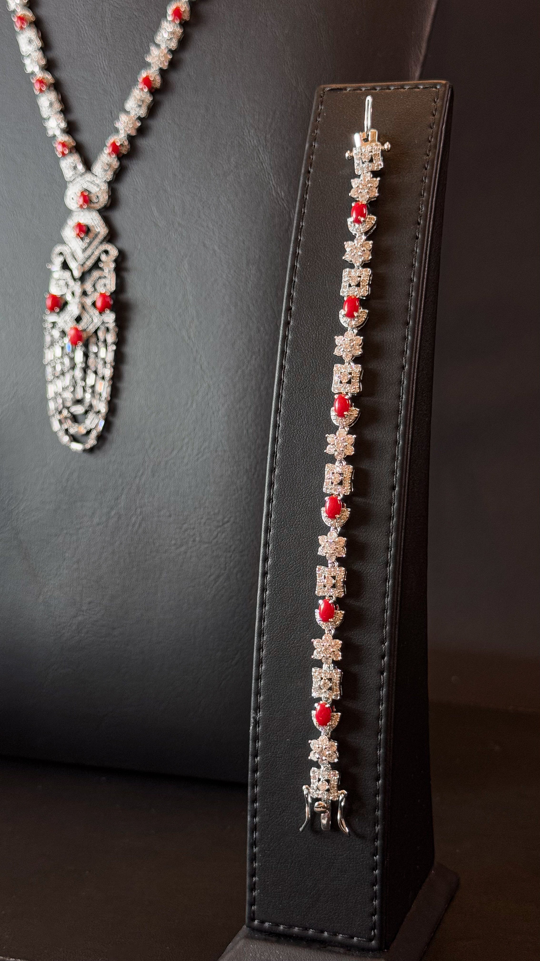 TAWAM | RED