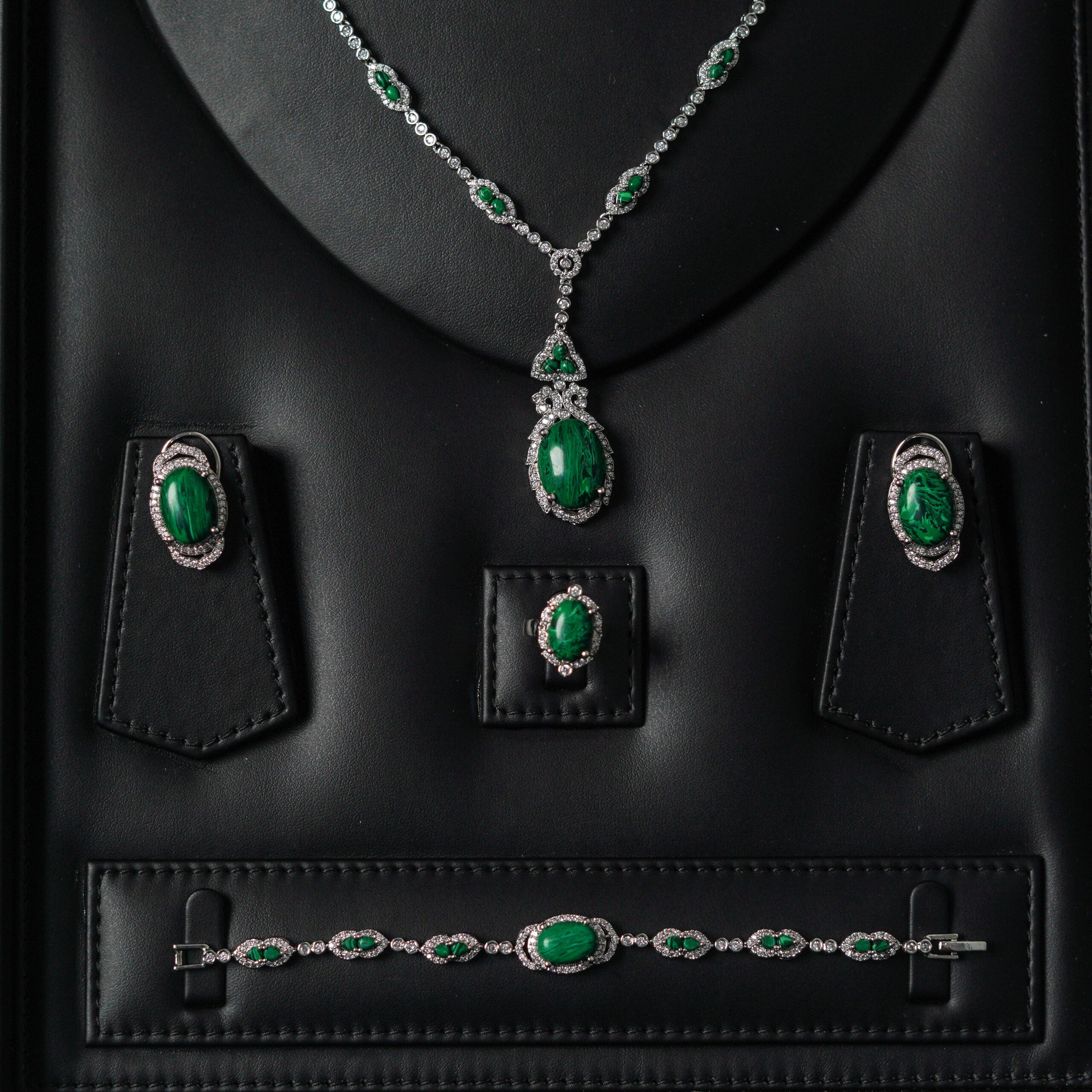 GHAZEL | GREEN