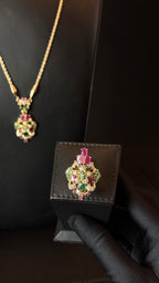 NO.015 | RED & GOLDEN