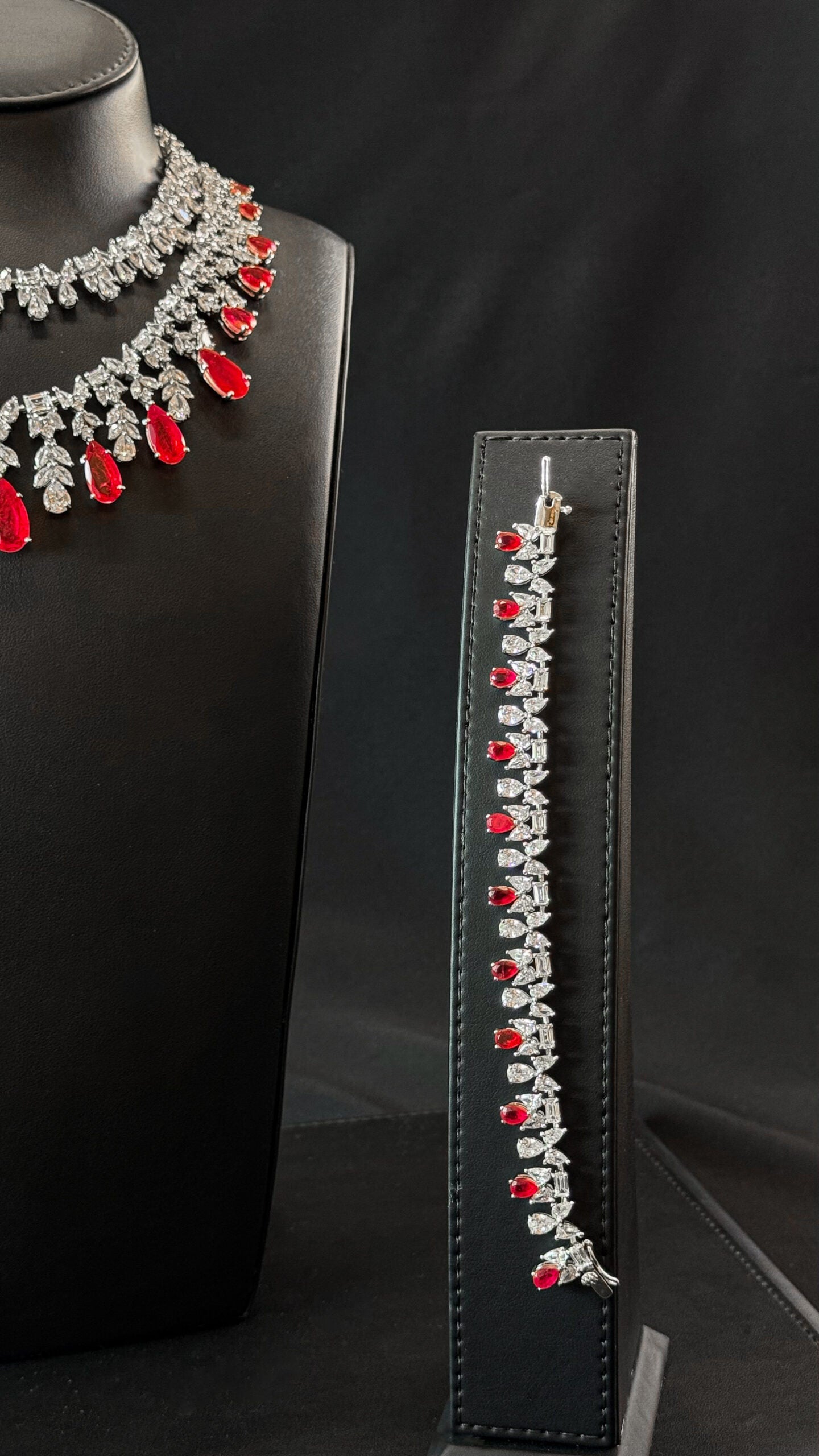 ALBIDYA | RED