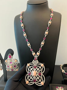 SHAIKHA | PINK