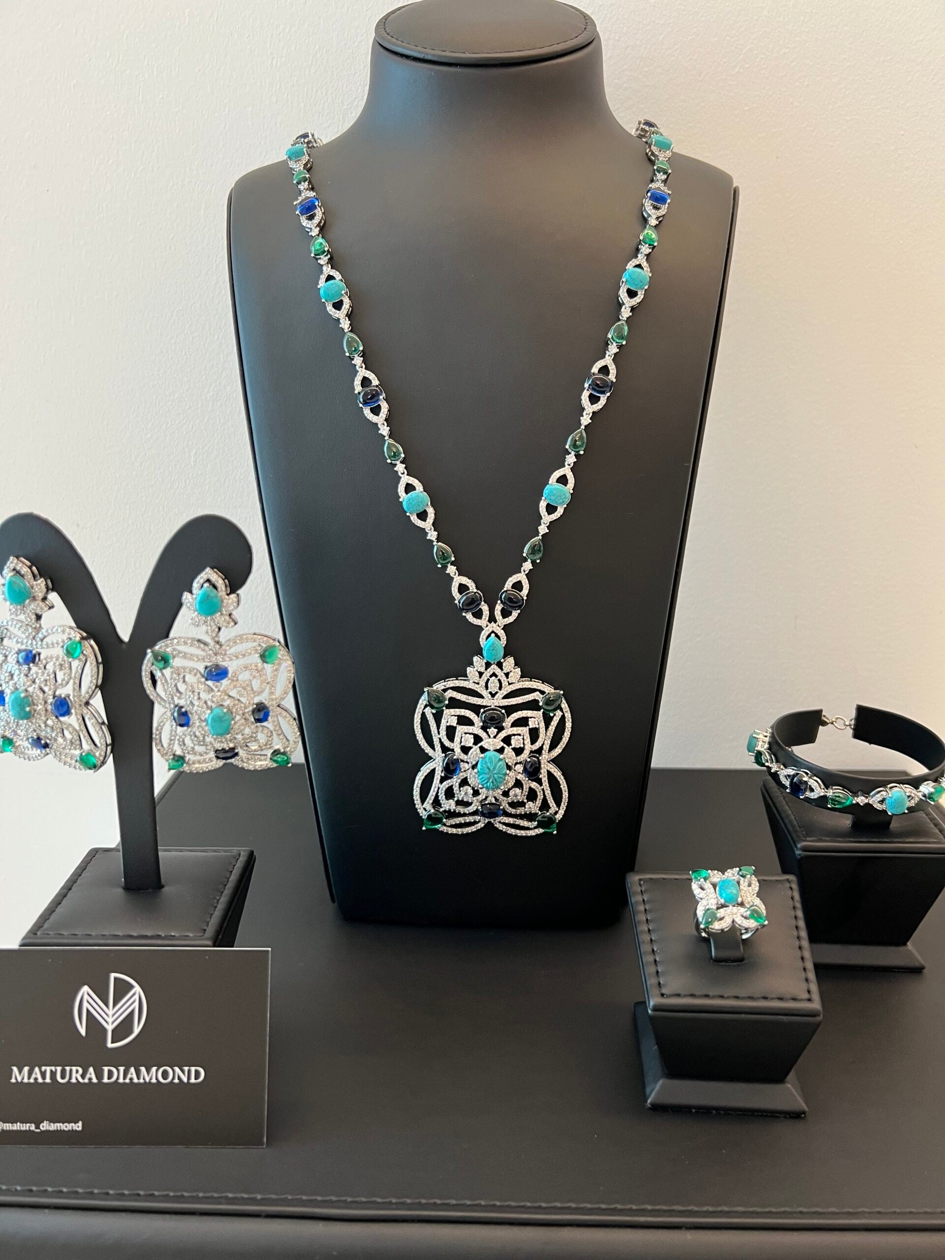 SHAIKHA | TURQUOISE