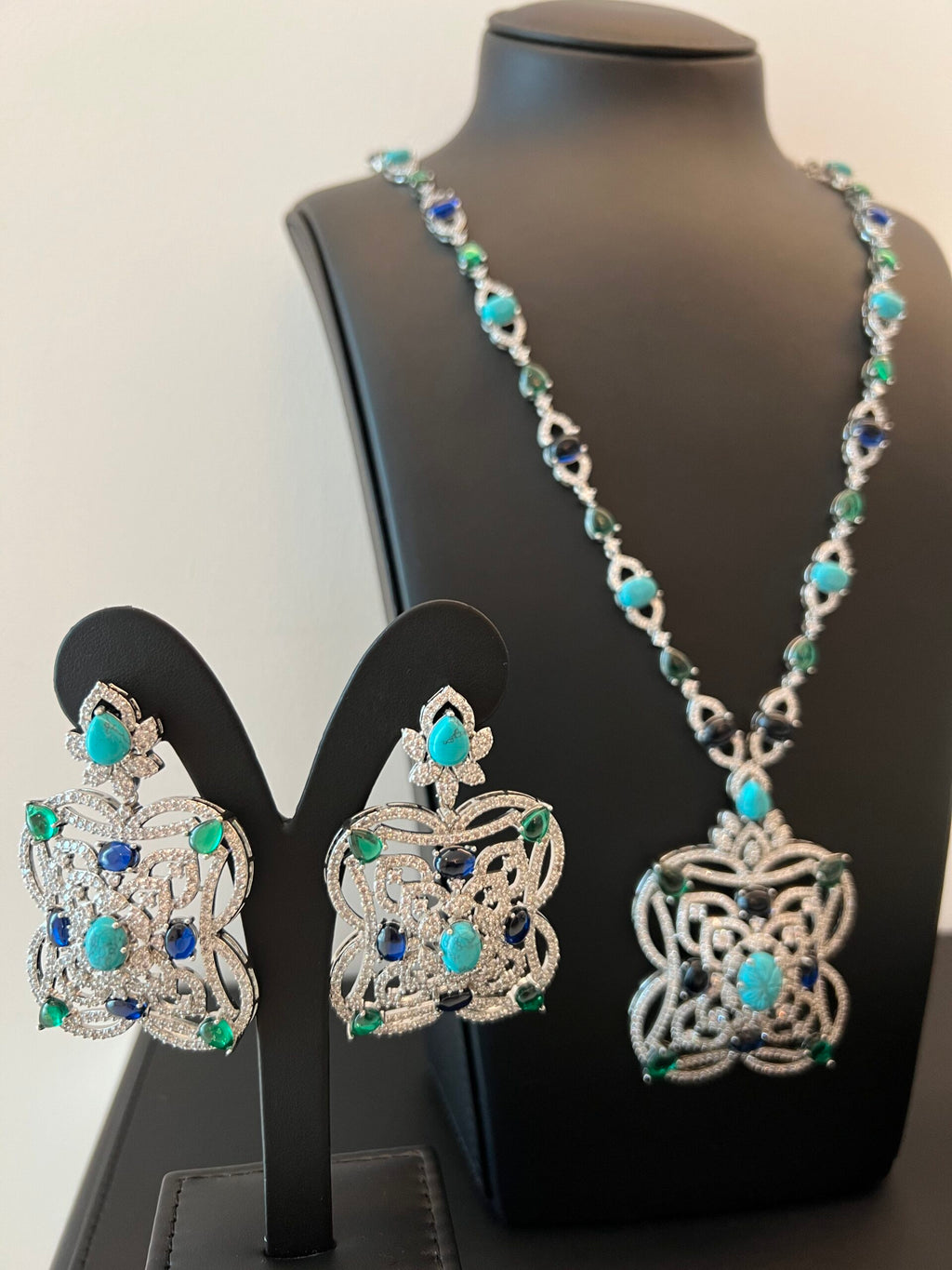 SHAIKHA | TURQUOISE