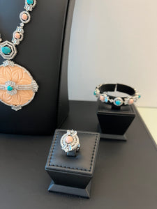 ZAKHRAF | PINK & TURQUOISE