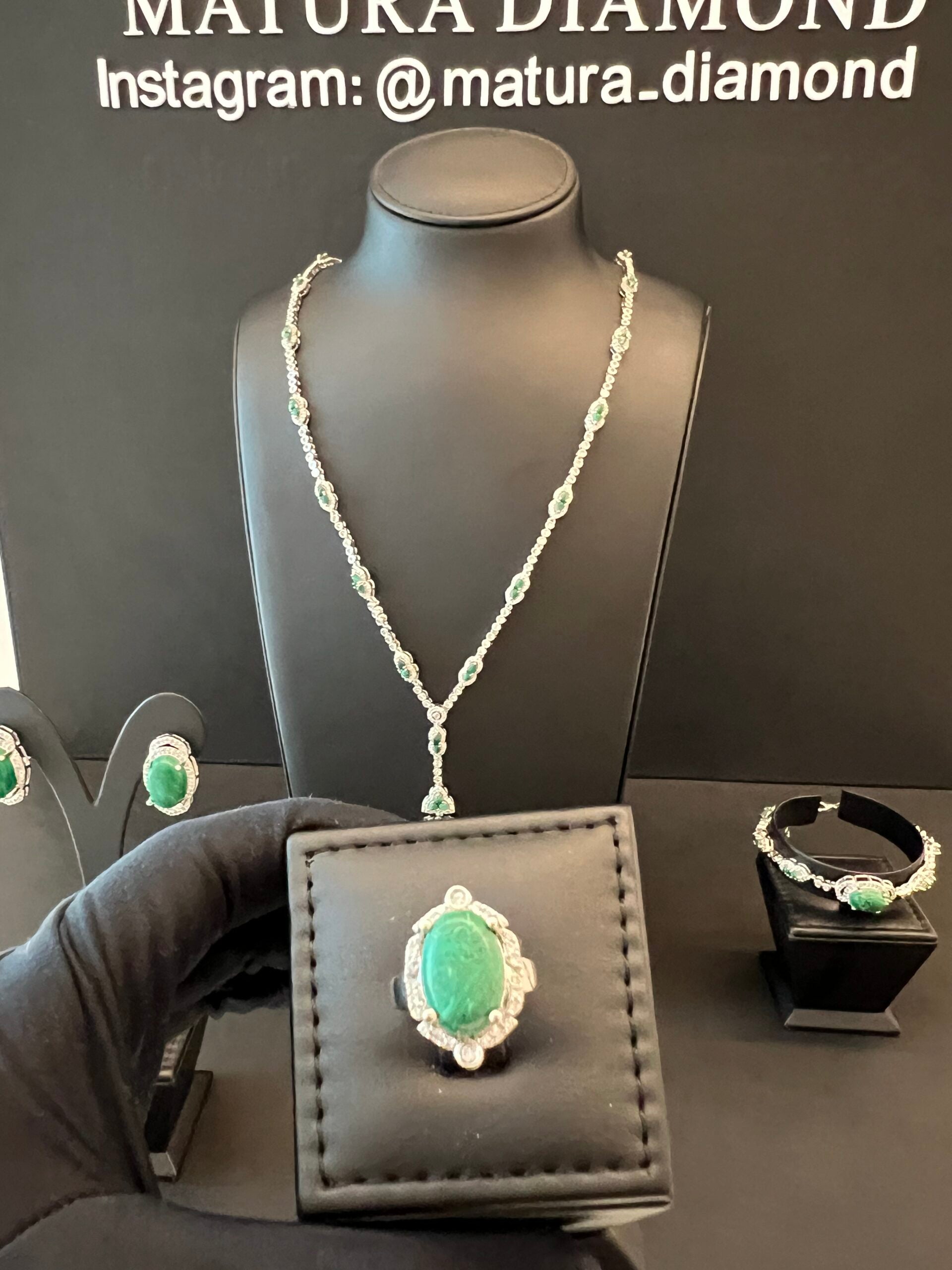 GHAZEL | GREEN