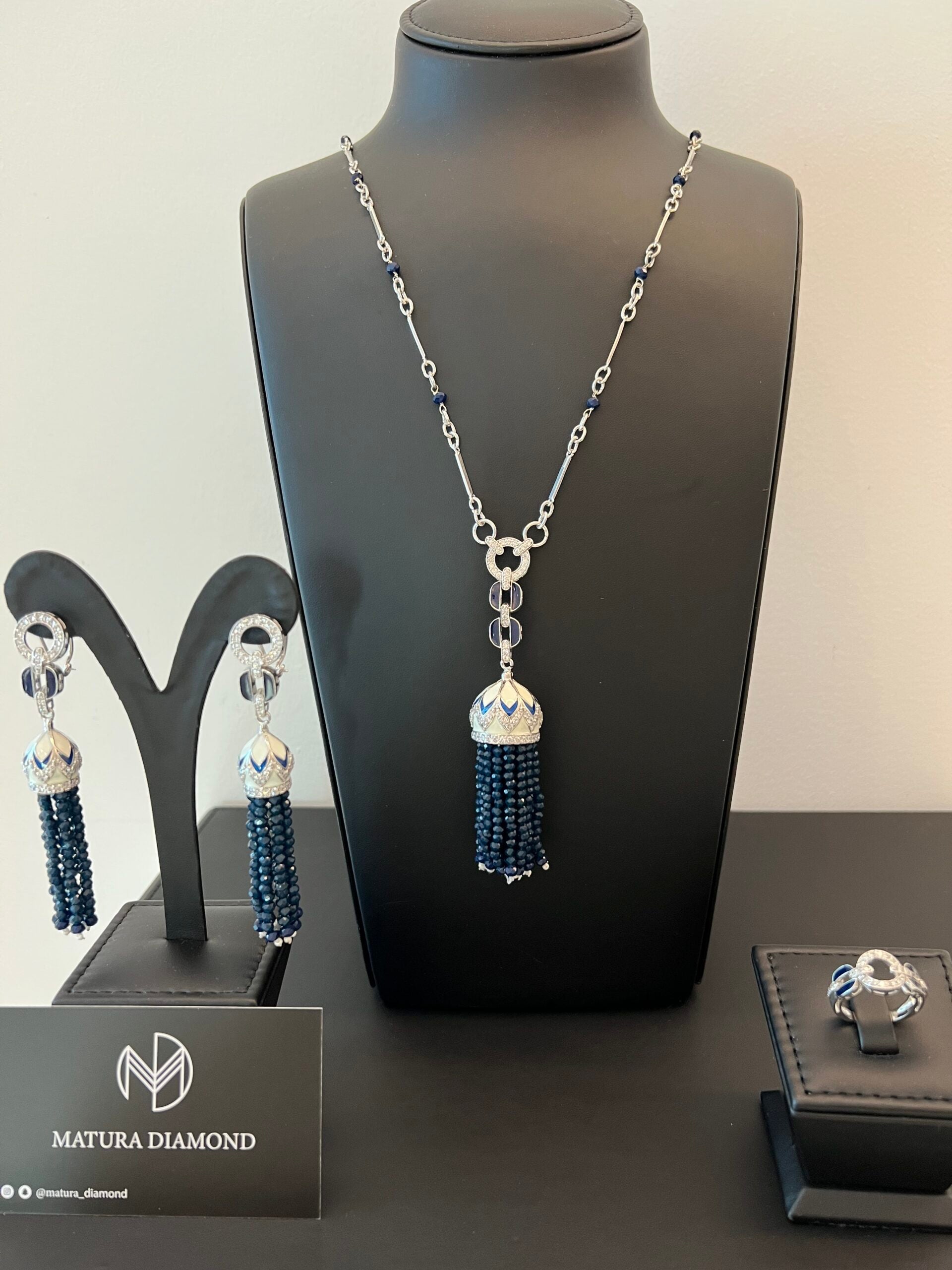 HAYA | BLUE