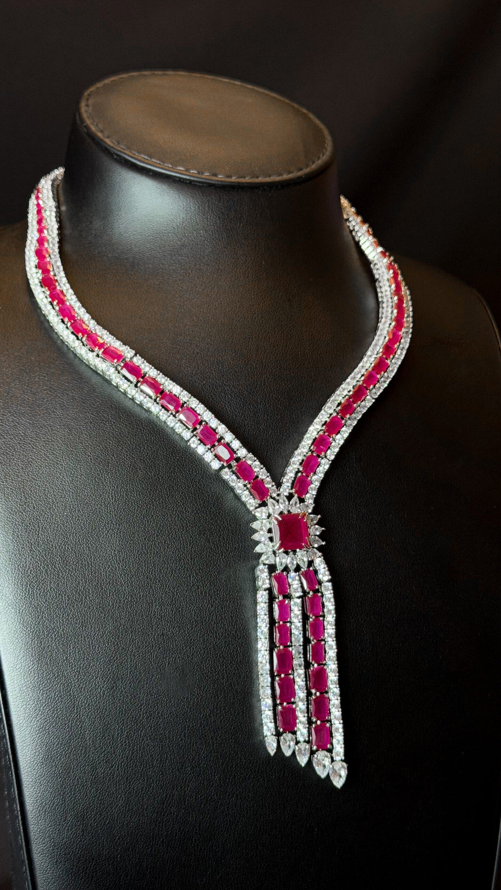ALMONTAZH | RED