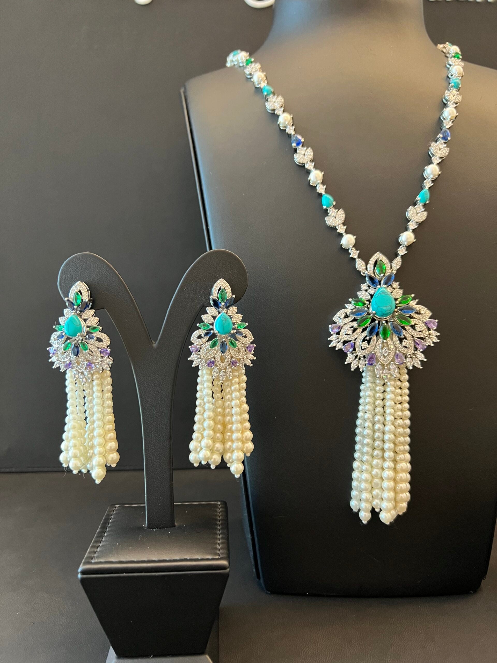 AL HOSN | PEARLS & TURQUOISE & PURPLE