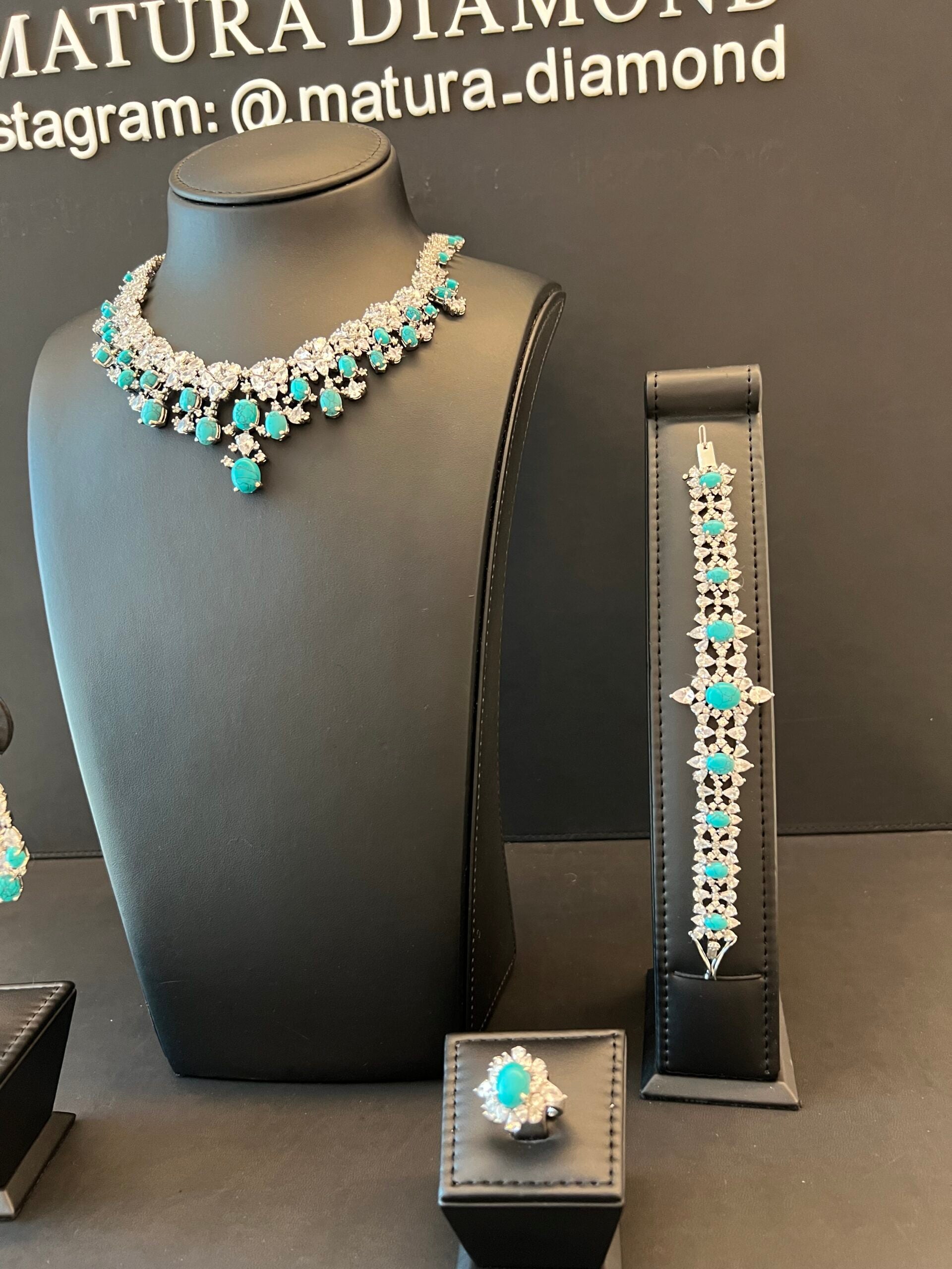 MEERA | TURQUOISE