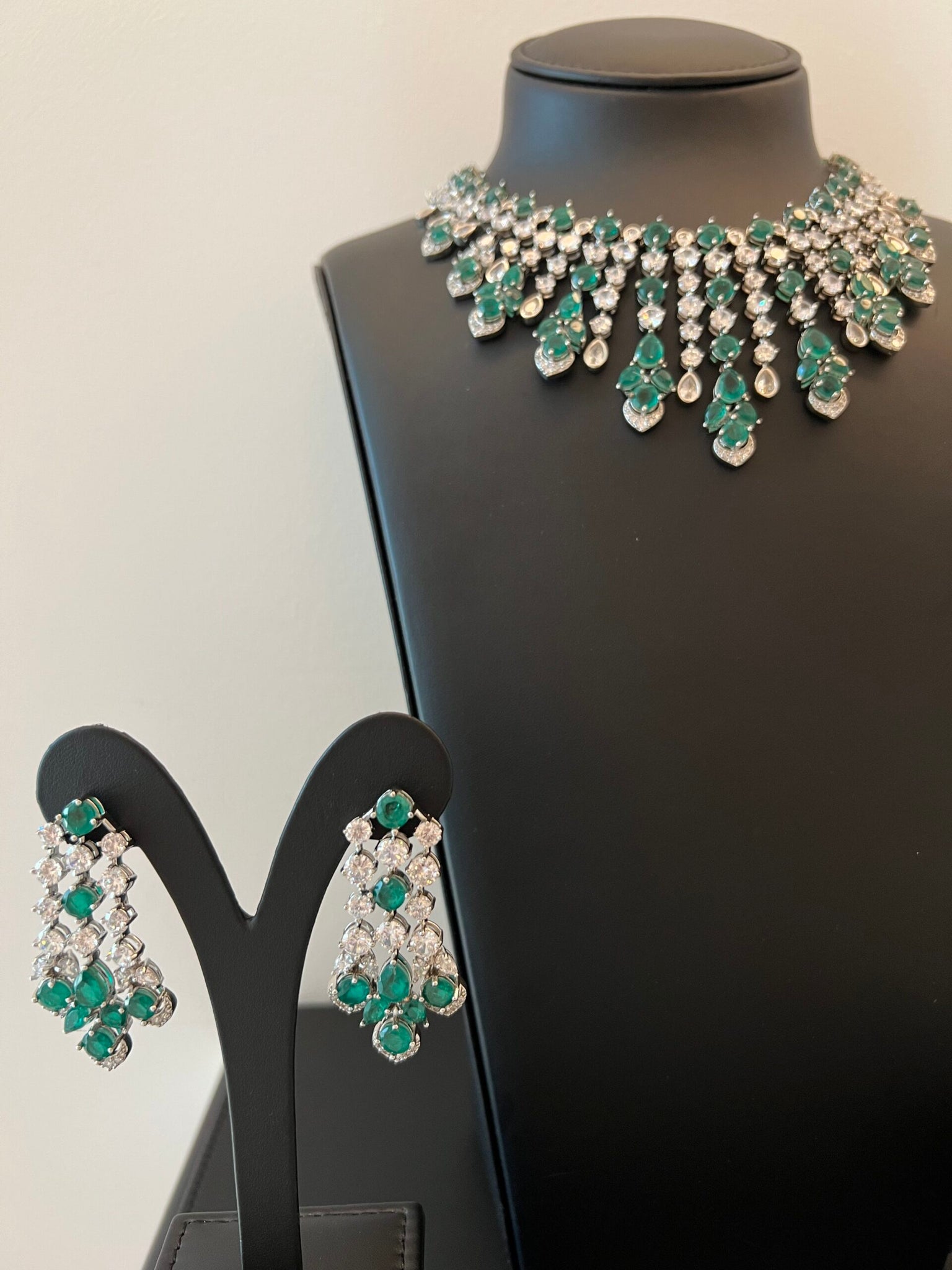 AMEERA | GREEN