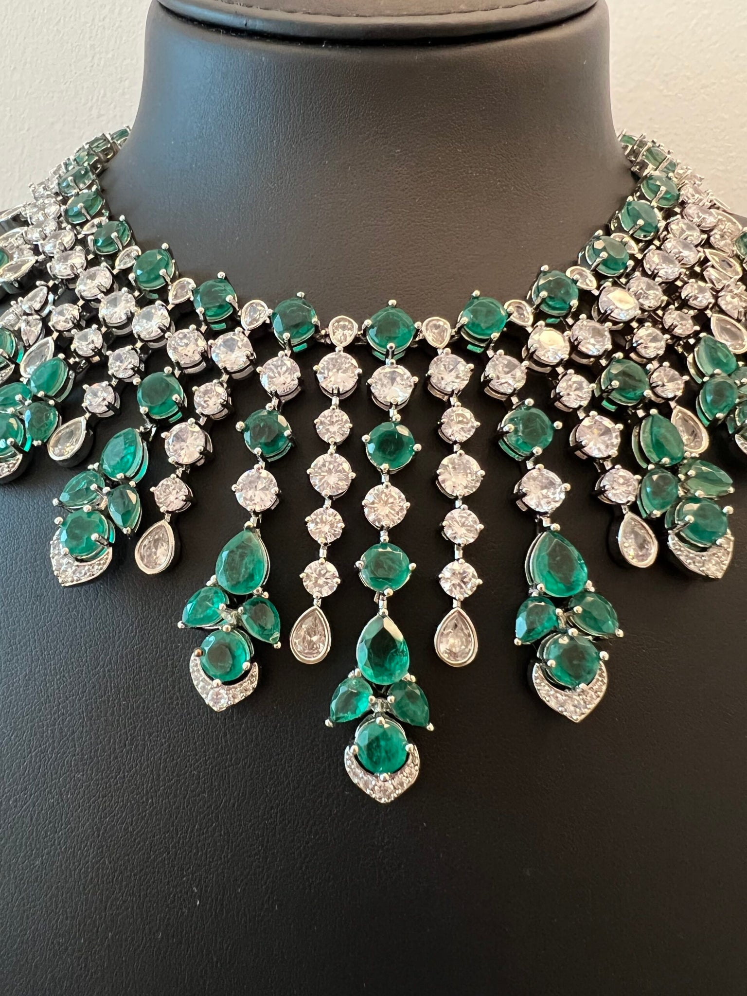 AMEERA | GREEN