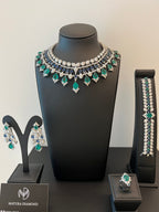 MEDIYAH | GREEN & BLUE